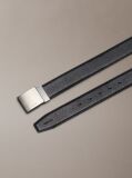 Black Plaque Buckle Pebble Grain Leather Belt  Men