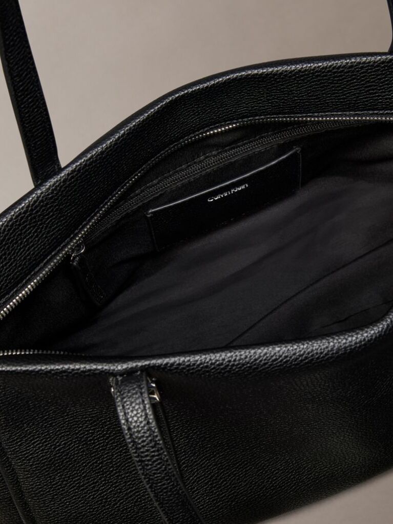 Black Pebble Grain Tote Bag  Women