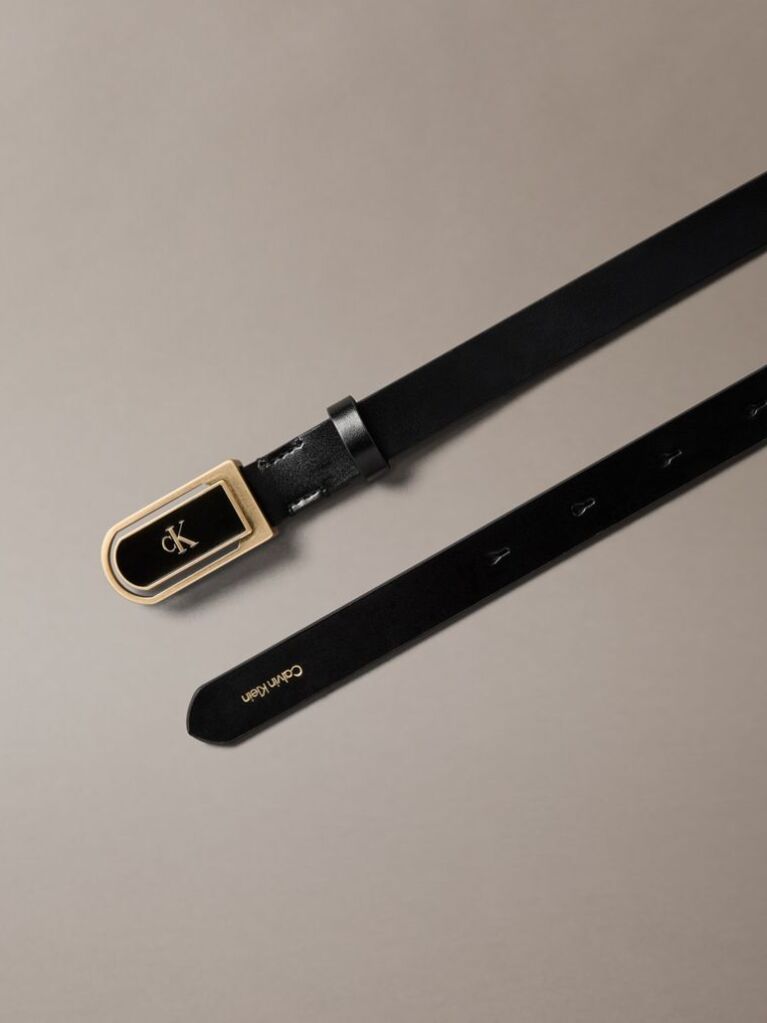 Black Leather Enamel Plaque Buckle Belt  Women