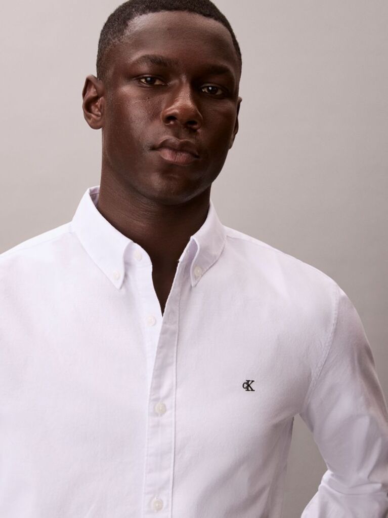 White Solid Classic Oxford Button-Down Shirt  Men