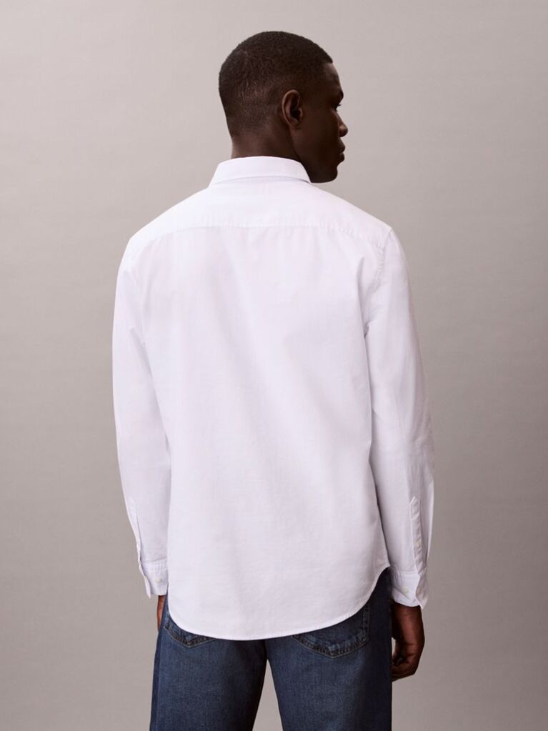 White Solid Classic Oxford Button-Down Shirt  Men