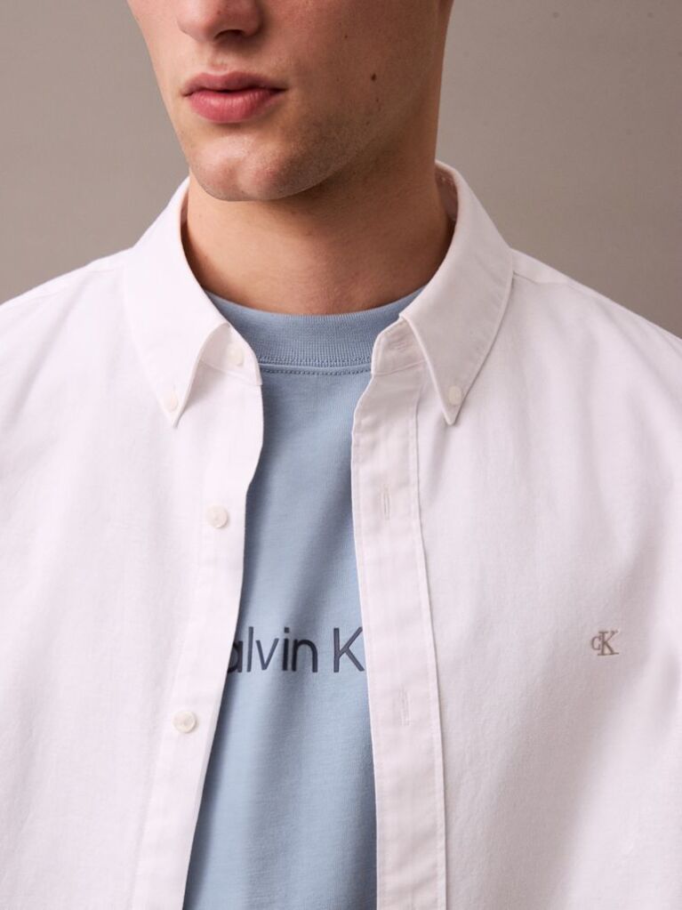 White Solid Classic Oxford Button-Down Shirt  Men