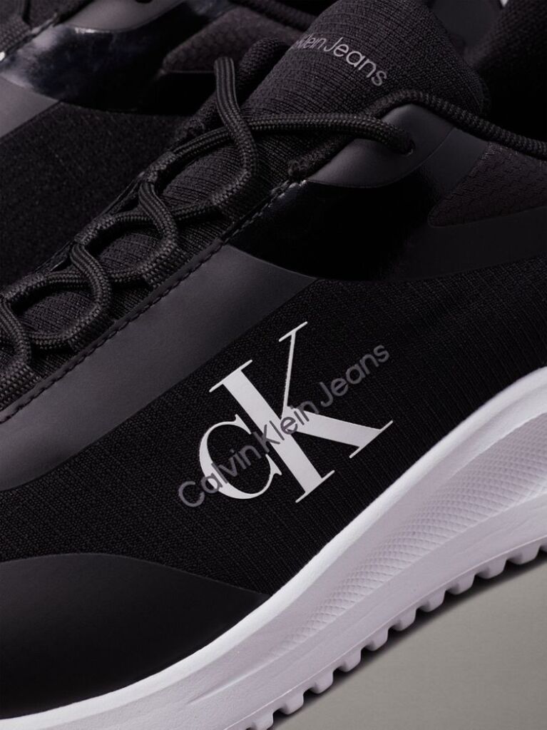 Black Trainers  Men