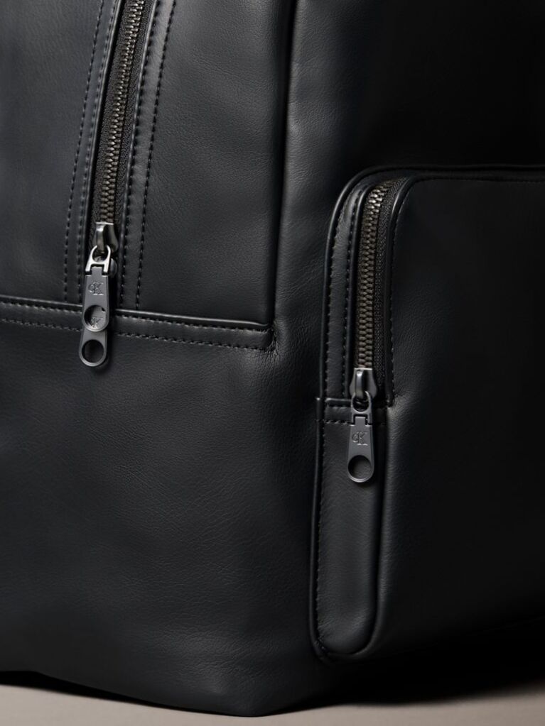 Black Round Backpack  Men