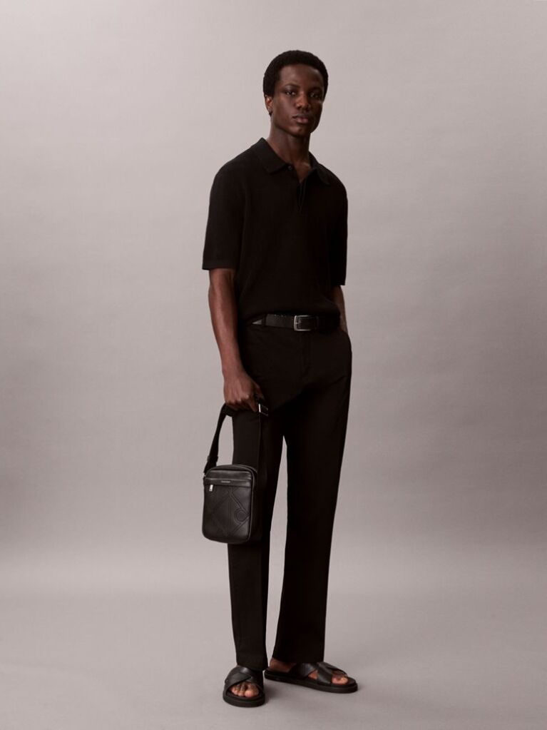 Black Emblem Embossed Reporter Bag  Men