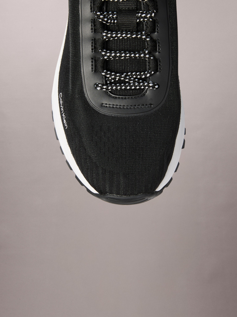 Black Trailblazer — Knit Mesh Runner Trainers  Men