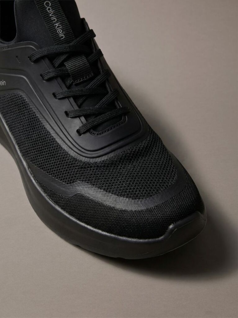Black Zermatt - Lightweight Runner Trainers  Men