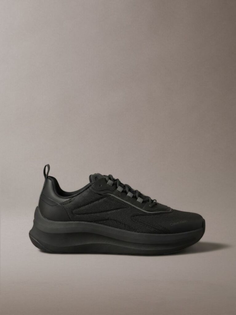 Black CK Volumax - Chunky Runner Trainers  Men