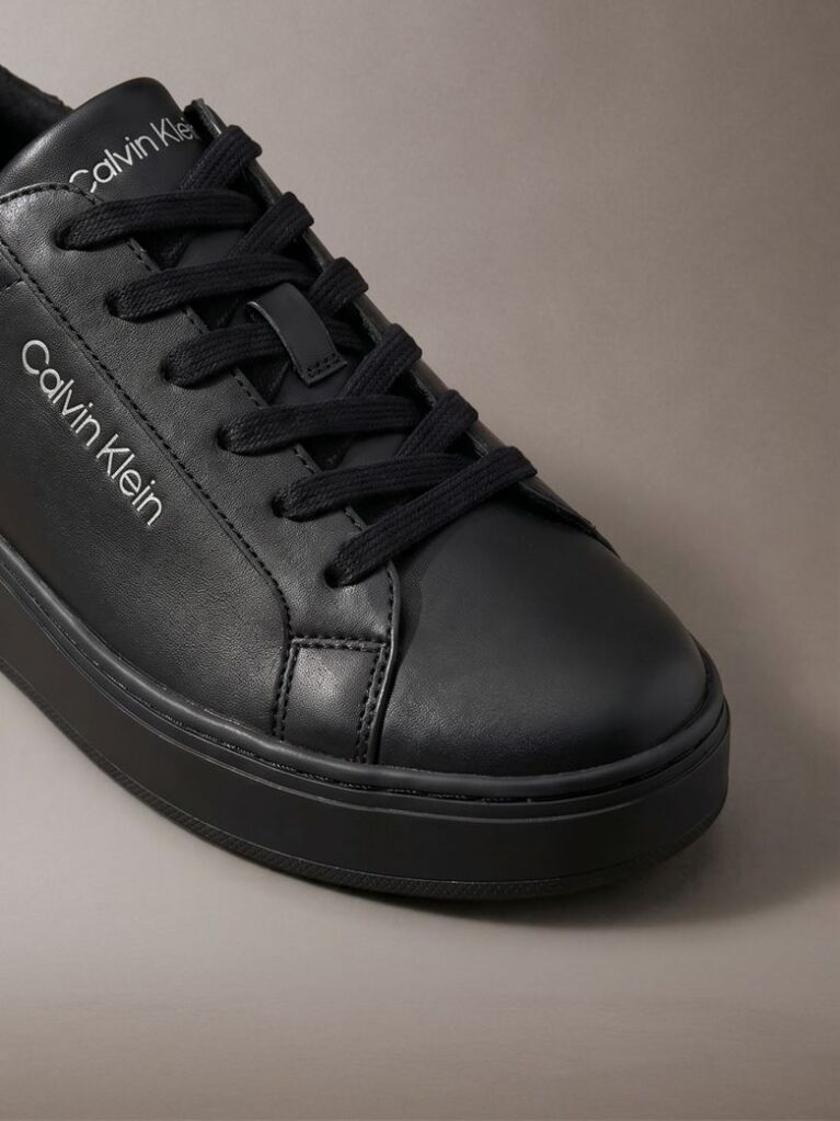 Black Leather Durable Traction Chunky Trainers  Men