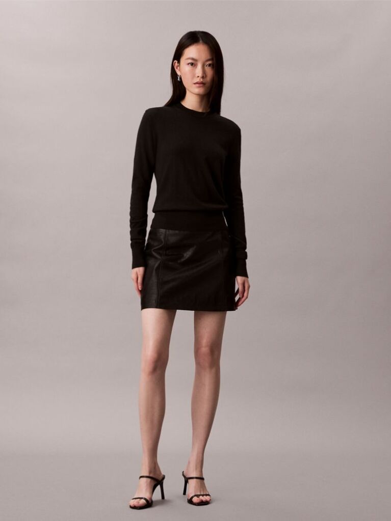 Black Merino Wool Crew Neck Jumper  Women