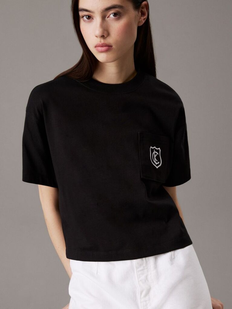 Black Cropped Shield Logo T-shirt  Women