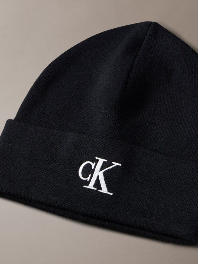 Black Signature Logo Beanie  Men