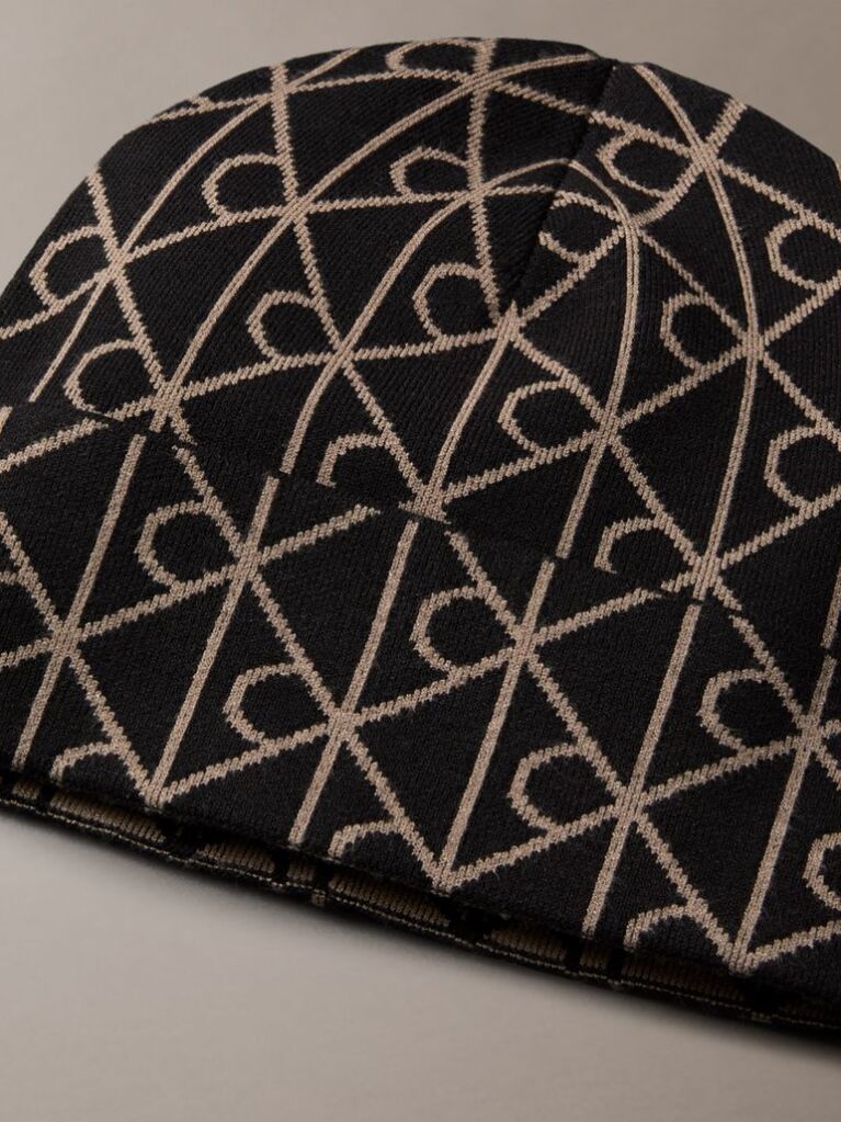 Black Emblem Logo Beanie  Men