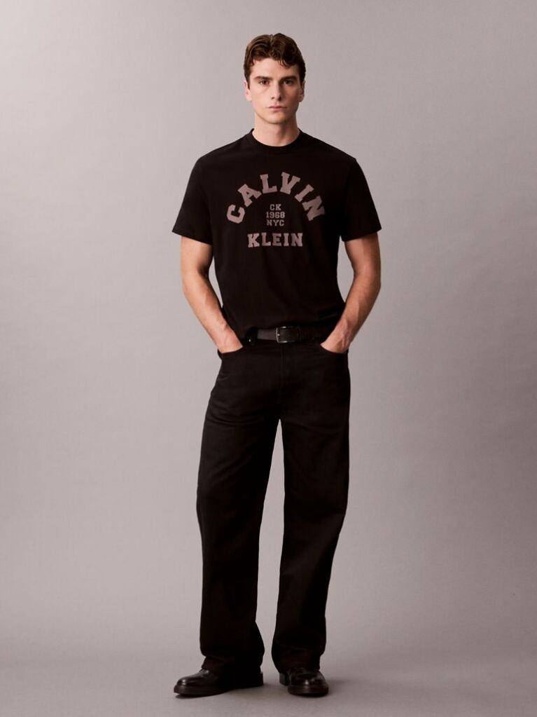 Black Varsity Logo Graphic Relaxed T-Shirt  Men