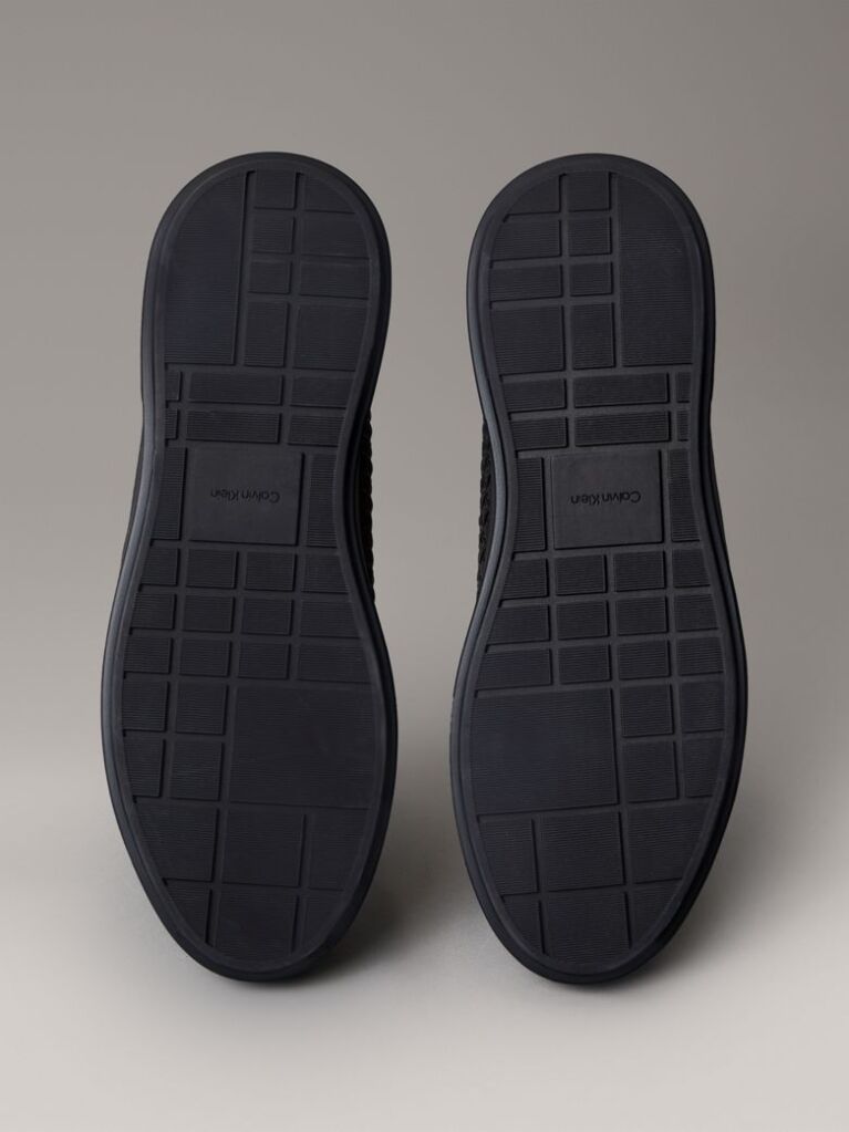 Black Durable Traction Logo Trainers  Men